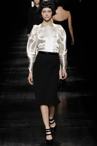 Look 13
